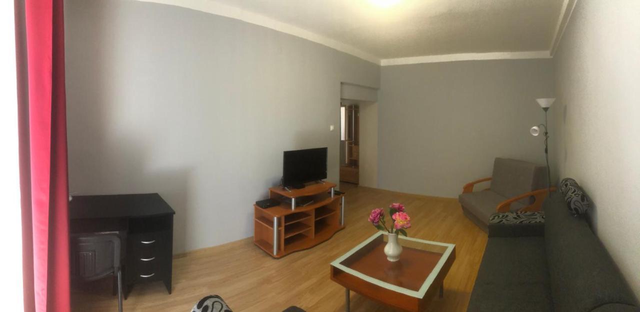 Apartman Bea, Snp 12 Velky Krtis Luaran gambar