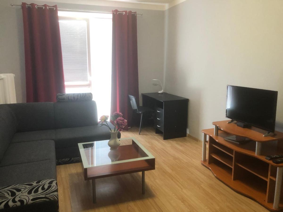 Apartman Bea, Snp 12 Velky Krtis Apartment Luaran gambar